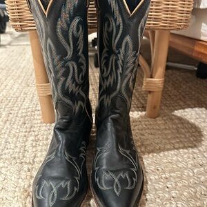 Nocona Black and Blue Heeled Boots with Intricate Stitching